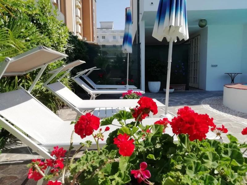 מילאנו מריטימה Golf & Beach Hotel מראה חיצוני תמונה
