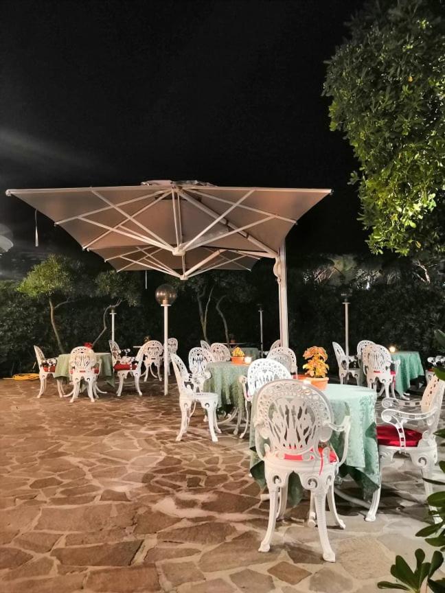 מילאנו מריטימה Golf & Beach Hotel מראה חיצוני תמונה