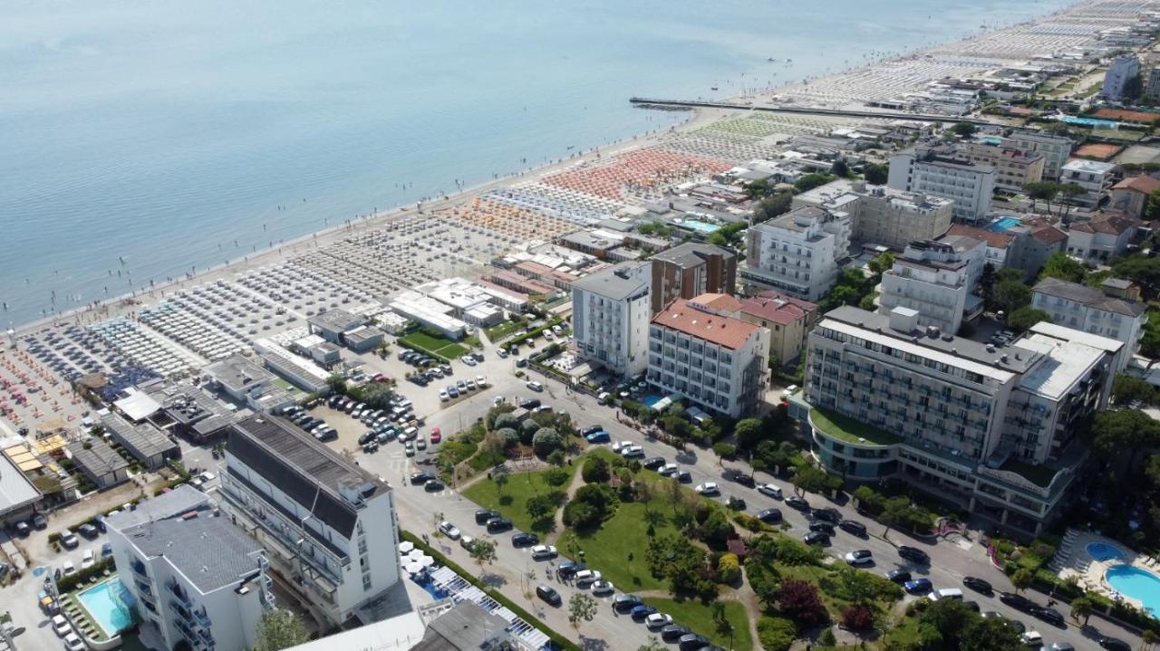 מילאנו מריטימה Golf & Beach Hotel מראה חיצוני תמונה
