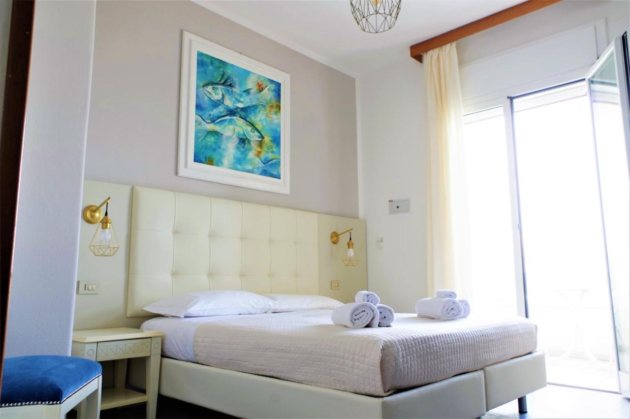 מילאנו מריטימה Golf & Beach Hotel מראה חיצוני תמונה