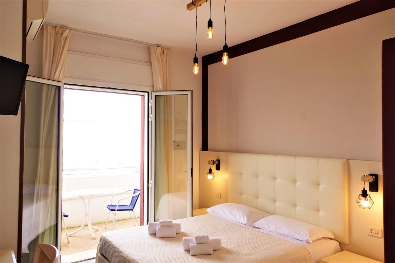 מילאנו מריטימה Golf & Beach Hotel מראה חיצוני תמונה